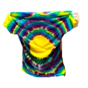 Bullseye tie dye t shirt female size small